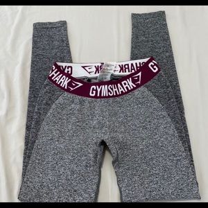Gymshark Leggings! Dark grey/burgundy Size S